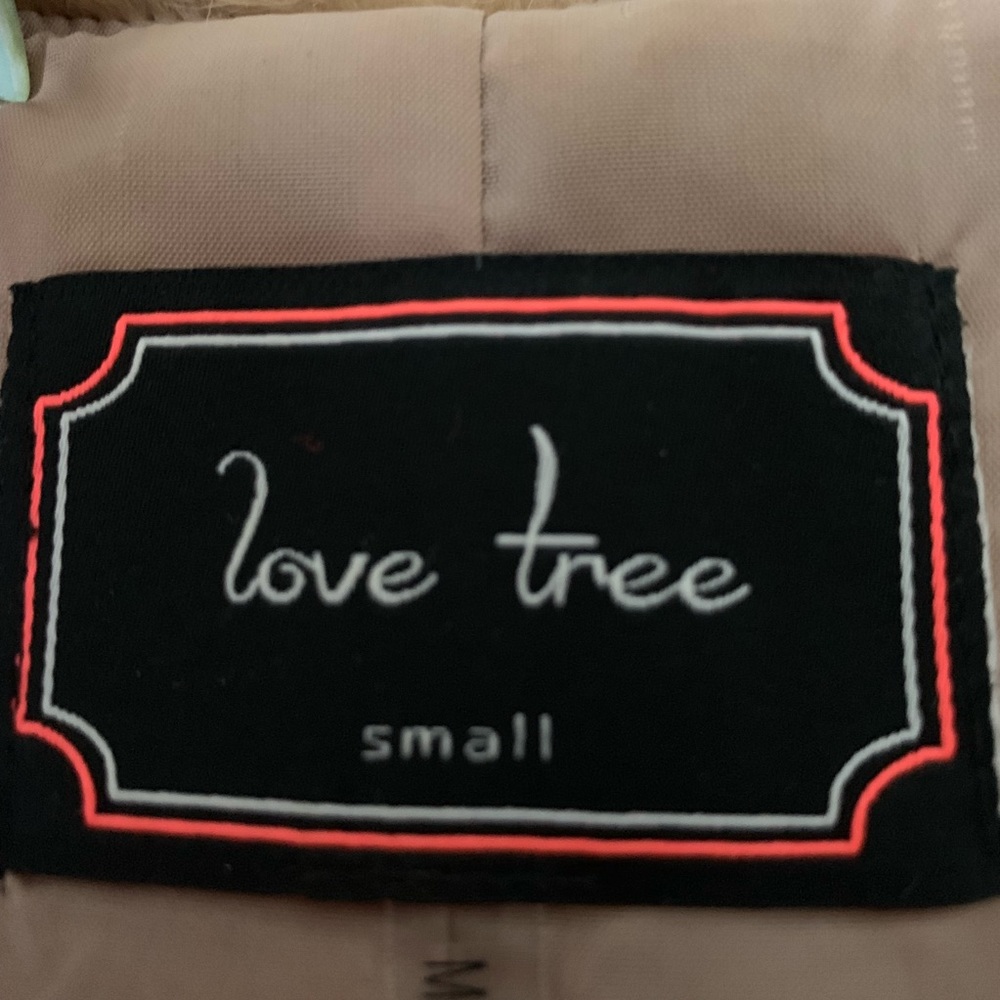 Vest - Picture 2 of 2